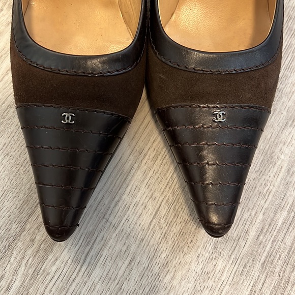 Authentic Chanel Pointy heels - Picture 3 of 10